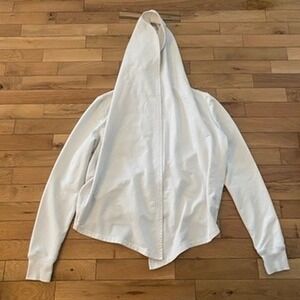 K Deer Open Front Cardigan Wrap, Asymmetrical Hem, white, Size Medium, MINT!